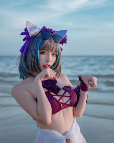 二佐Nisa – 碧蓝航线-柴郡泳装一起来欣赏吧!