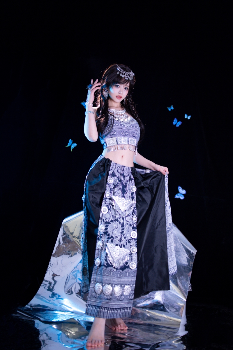 星黛鹿鹿 千反田鹿子 苗疆蓝蝶【52P-710MB】图片作品资源