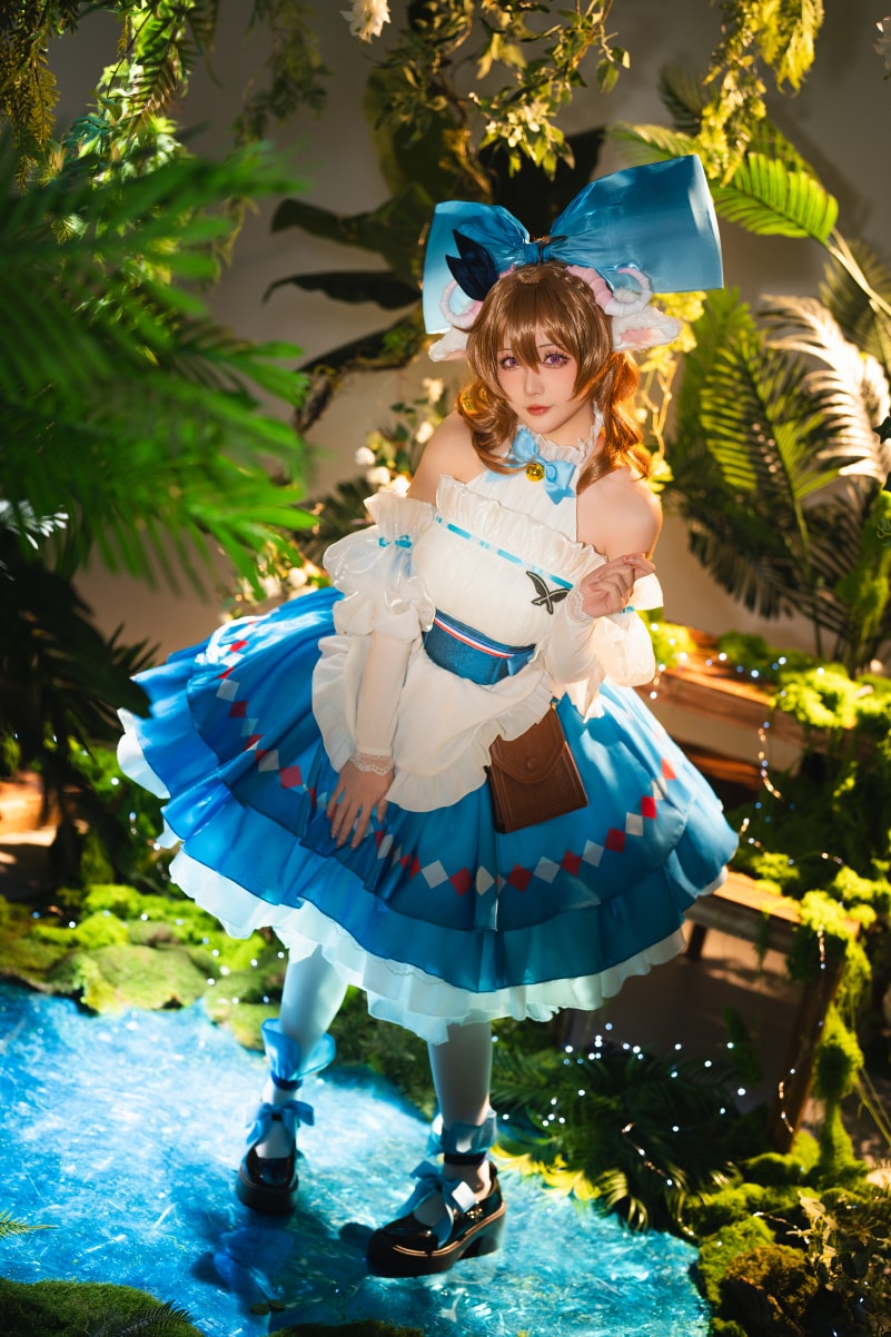 星之迟迟 2025年5月计划A 明日方舟 艾雅法拉美丽的女生cos图片