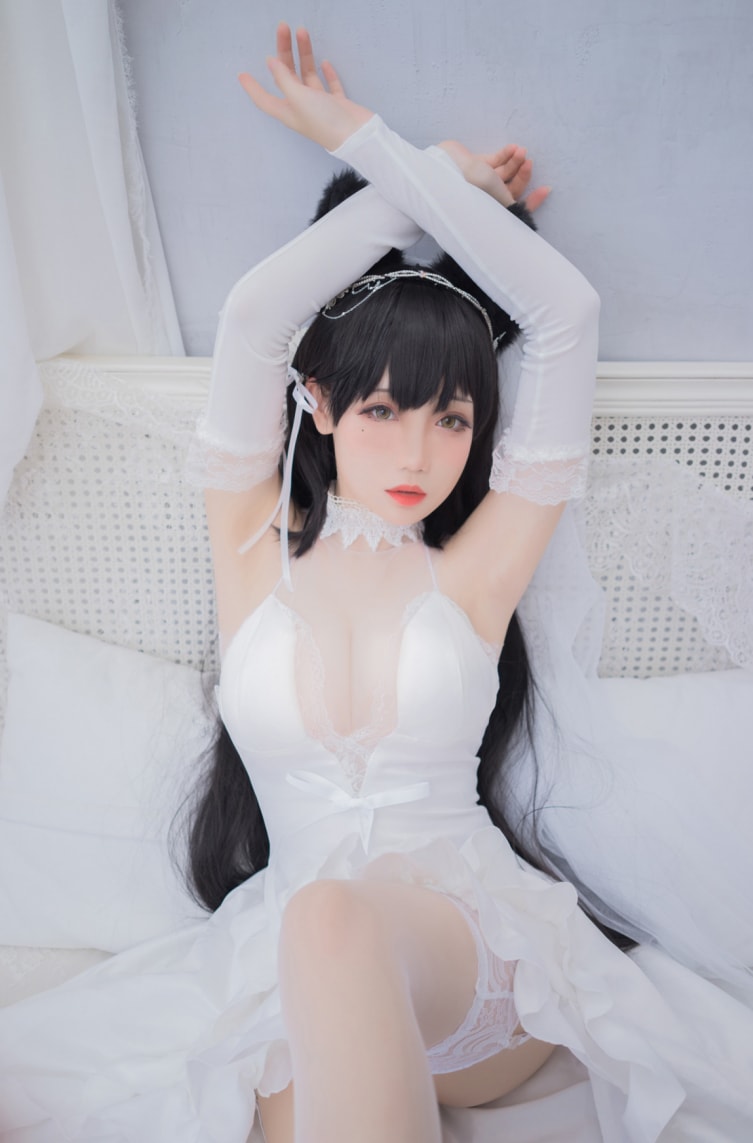 焖焖碳 爱宕花嫁图片在哪看？