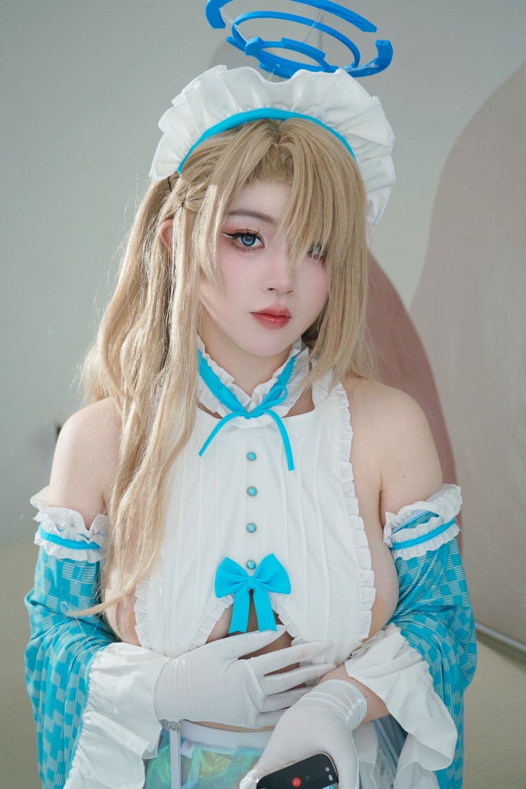 一只毛毛帽 – 珍珠盛宴+明日奈同人女仆图片作品资源