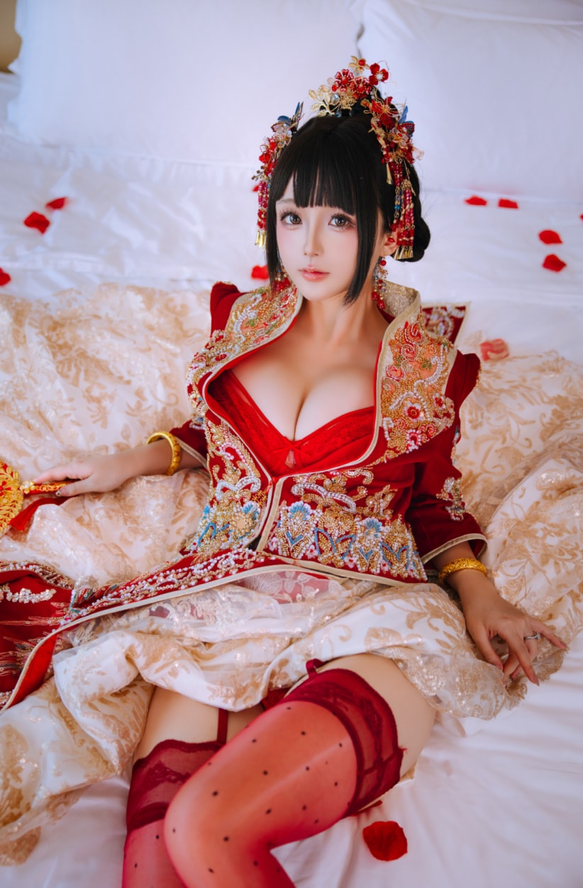 日奈娇 洞房花烛图片在哪看? 日奈娇 洞房花烛图片在哪看?