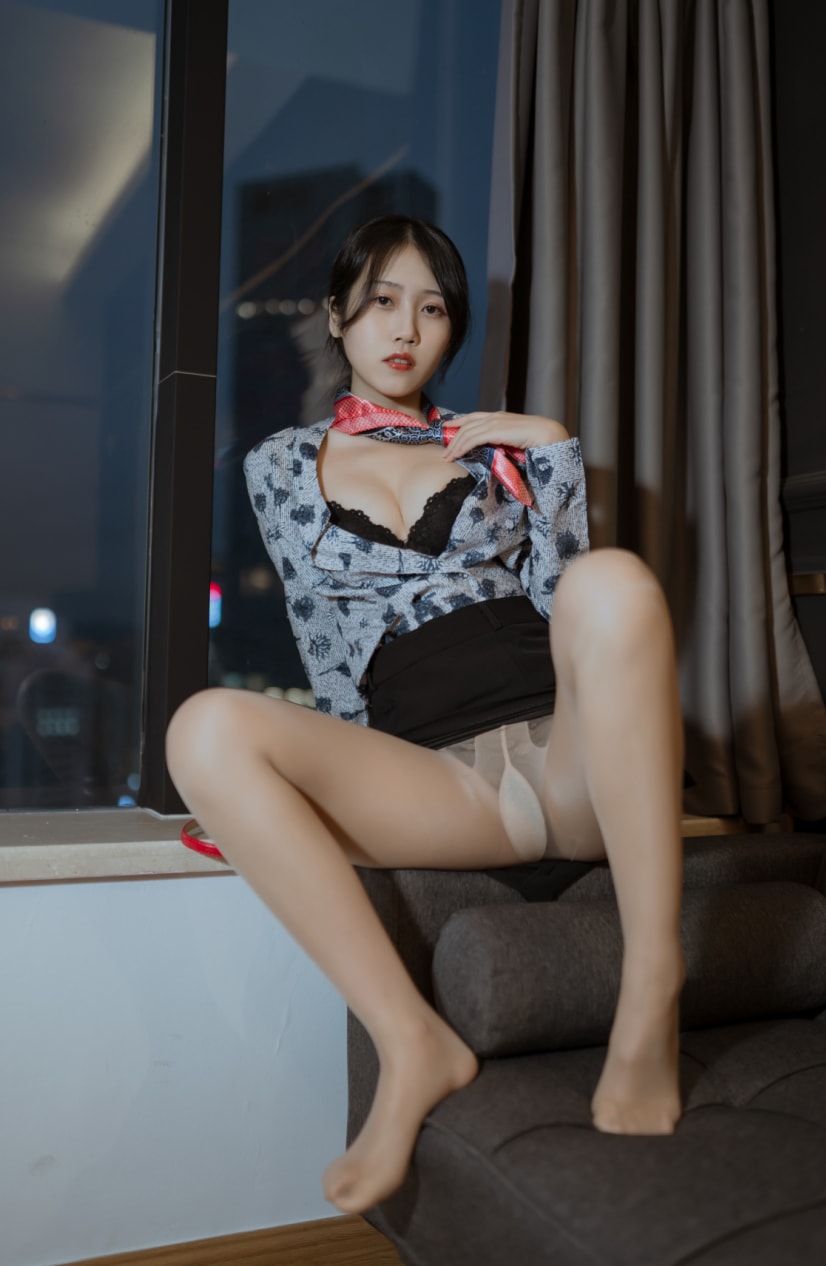 不呆猫 东航空姐制服图片集欣赏 不呆猫 东航空姐制服图片集欣赏