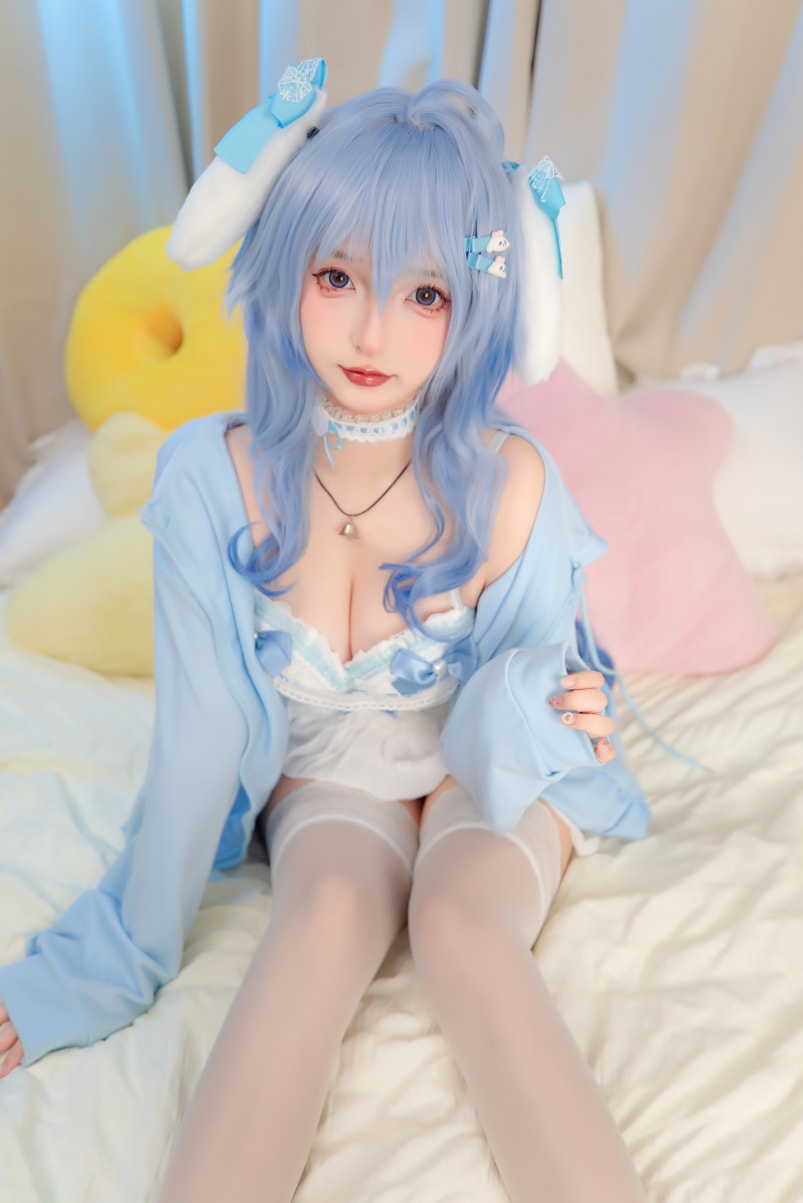 神楽坂真冬 – 甘雨降临 (原神)美丽的女生图片 神楽坂真冬 – 甘雨降临 (原神)美丽的女生图片