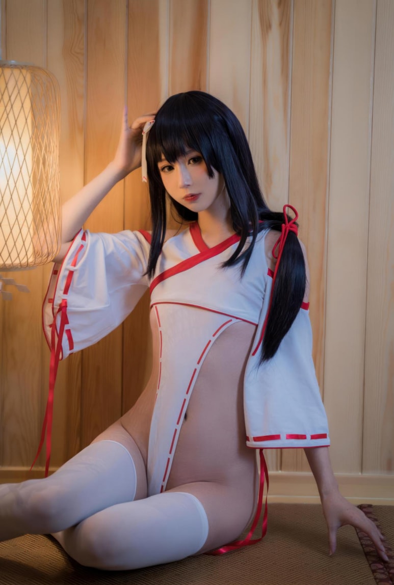 西园寺南歌 西园寺南歌 巫女本3套图片作品分享 西园寺南歌 西园寺南歌 巫女本3套图片作品分享