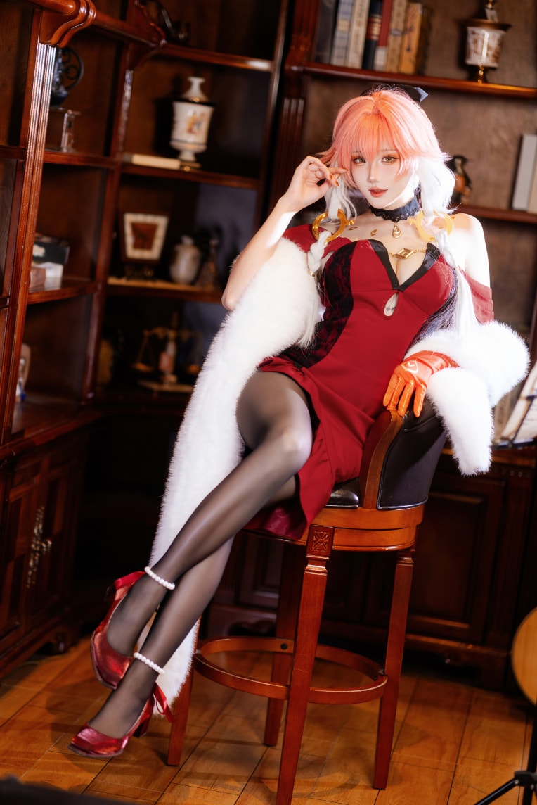 瓜希酱 长离必胜客 (鸣潮)图片作品资源