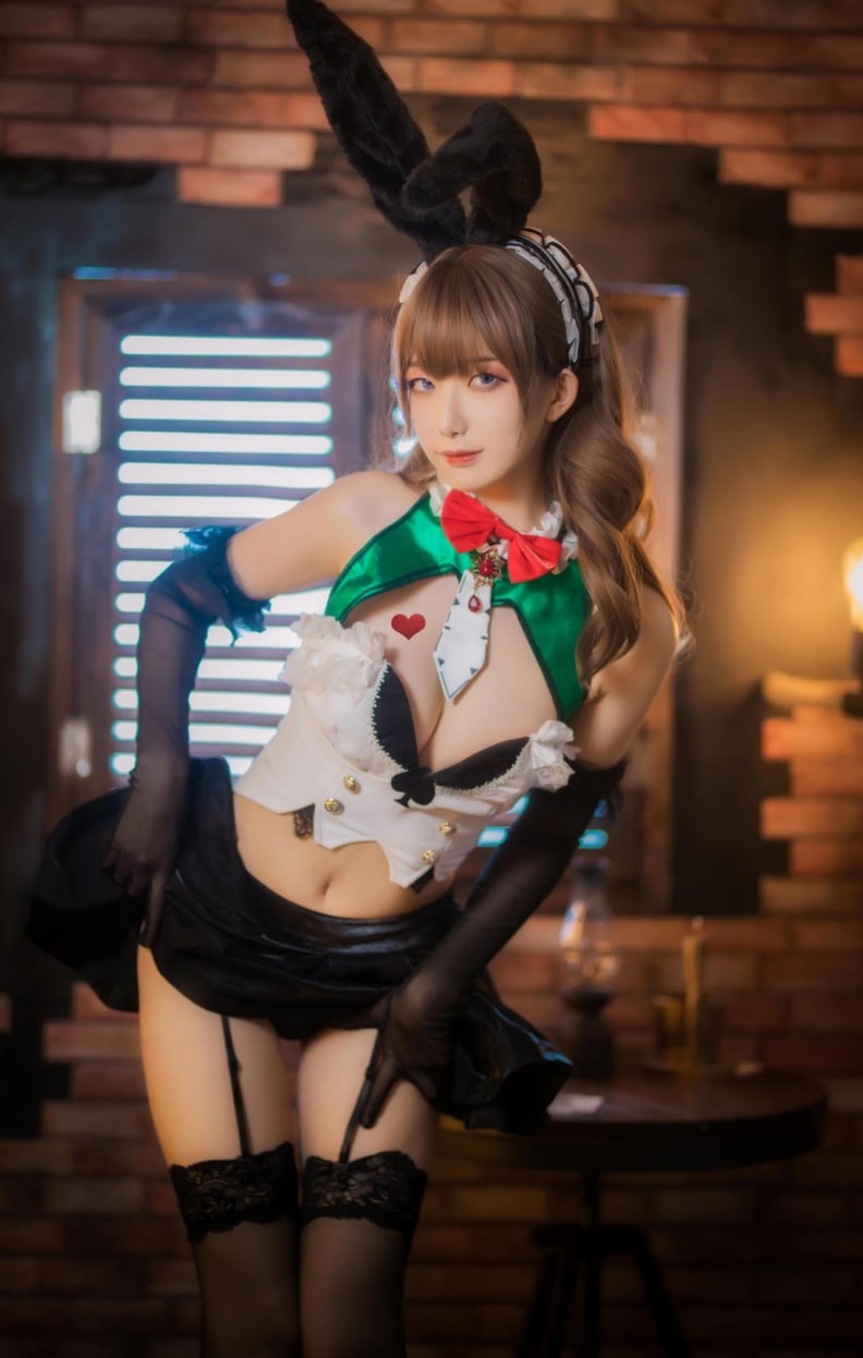 封疆疆v 莫妮卡女郎作品图片未删减