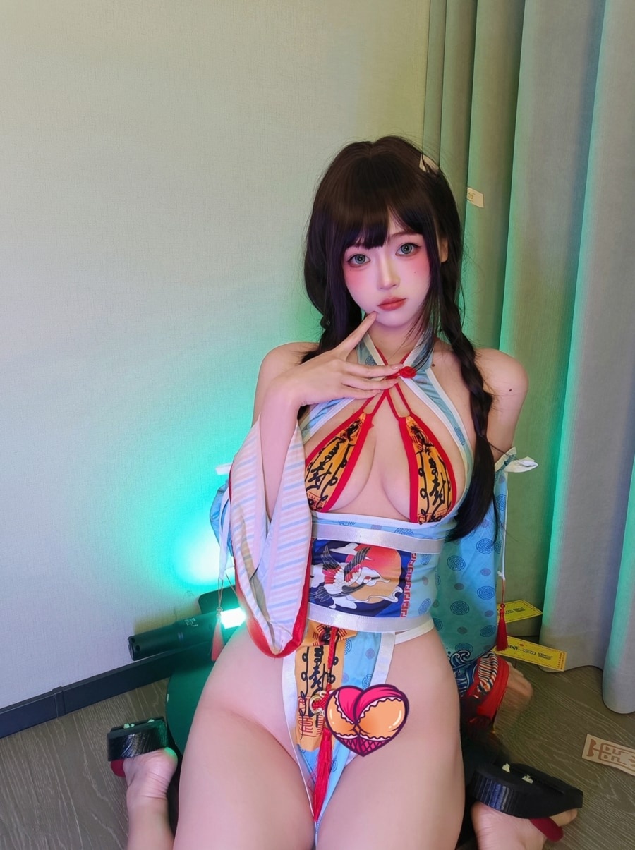 麻薯好吃 – 万圣节小僵尸cos照片 麻薯好吃 – 万圣节小僵尸cos照片