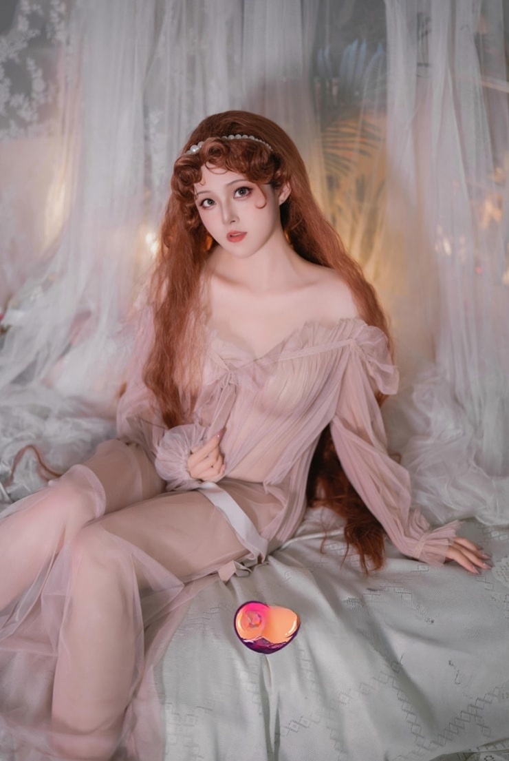 Natsuko夏夏子 – 2026生日私房 粉雾非常漂亮