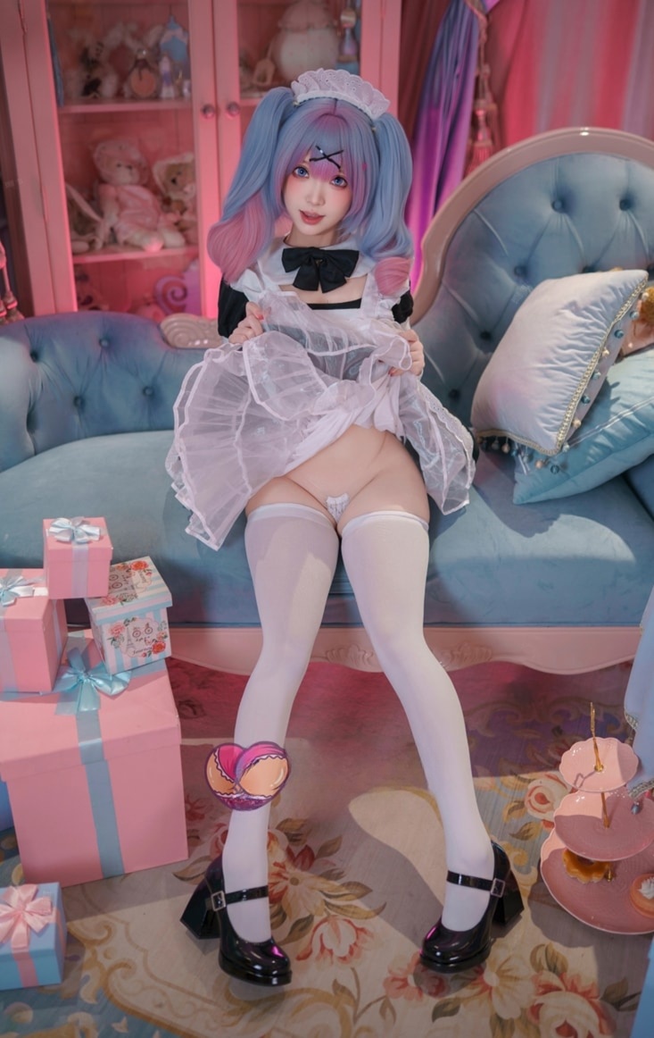 Bangni邦尼 初音未来·兔子洞女仆非常漂亮 Bangni邦尼 初音未来·兔子洞女仆非常漂亮