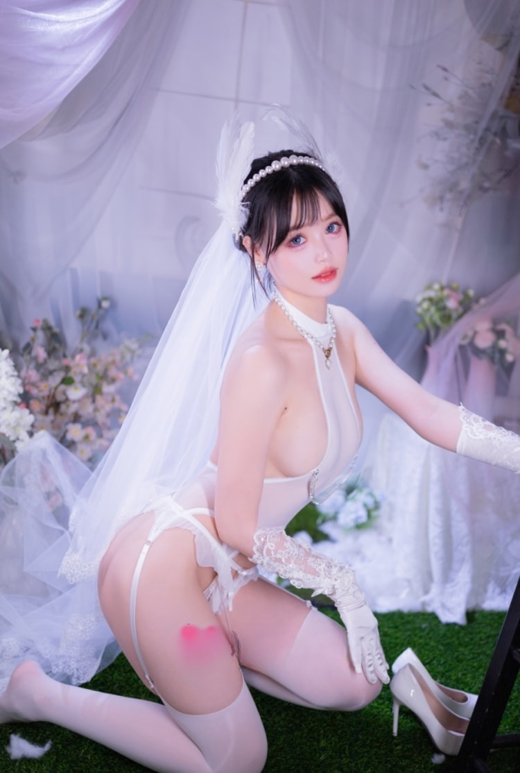 星黛鹿鹿(千反田鹿子) 白斯花嫁作品图片未删减