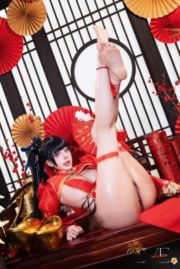 Byoru Eve New Year Qipaocos图片下载