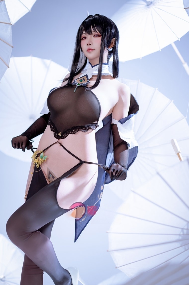 星之迟迟 2025年10月计划E 碧蓝航线 镇海改美丽的女生图片
