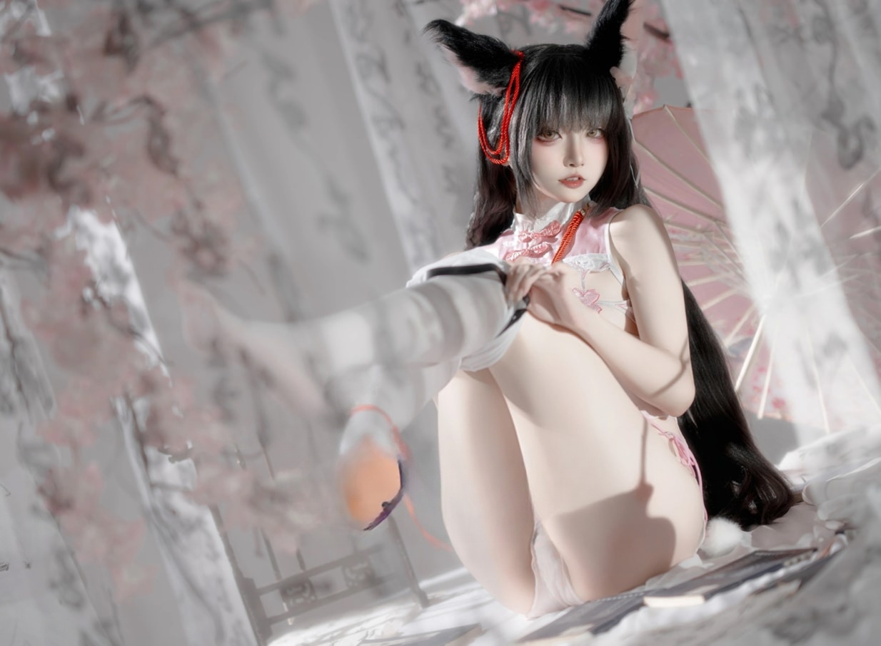 纸悦Etsu_ko 碧蓝航线 长门旗袍cos作品欣赏 纸悦Etsu_ko 碧蓝航线 长门旗袍cos作品欣赏