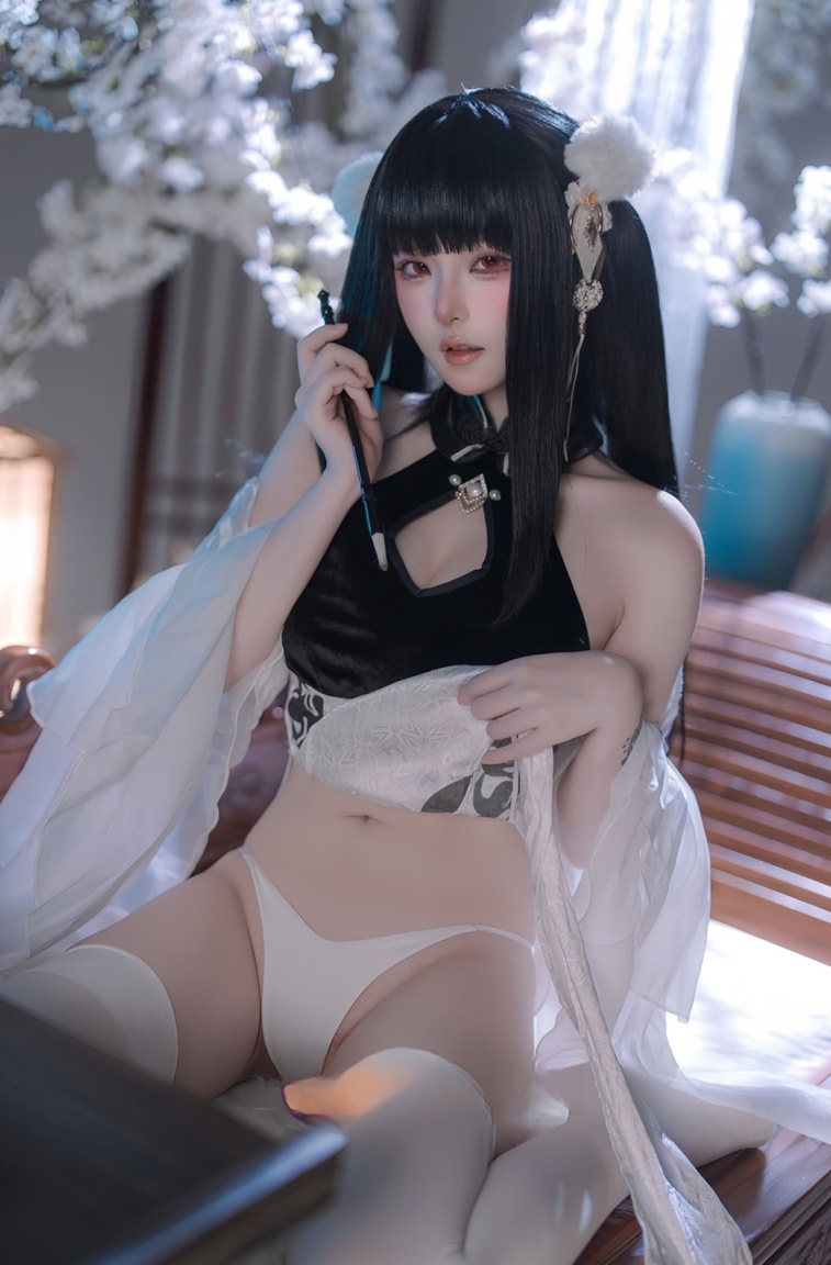 屿鱼 碧蓝航线-史特拉塞·艳书美玉最新作品资源下载