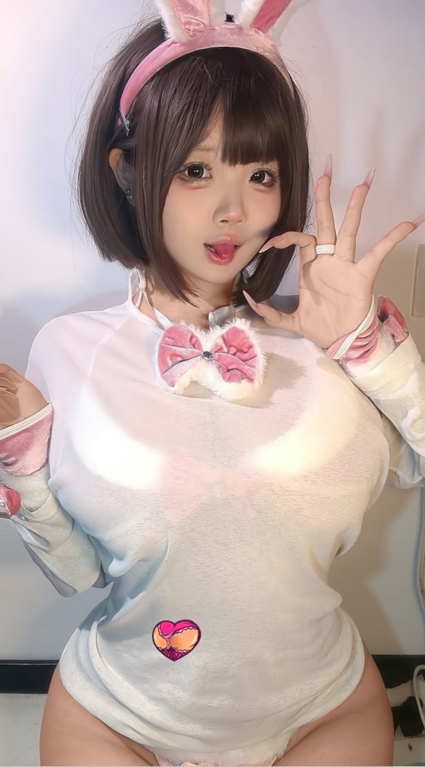宝钡bei – 丝绒兔兔自拍完整版